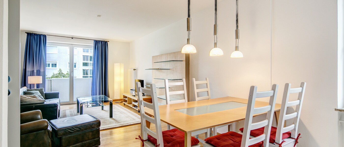 appartamento München Sendling 03 soggiorno 1814