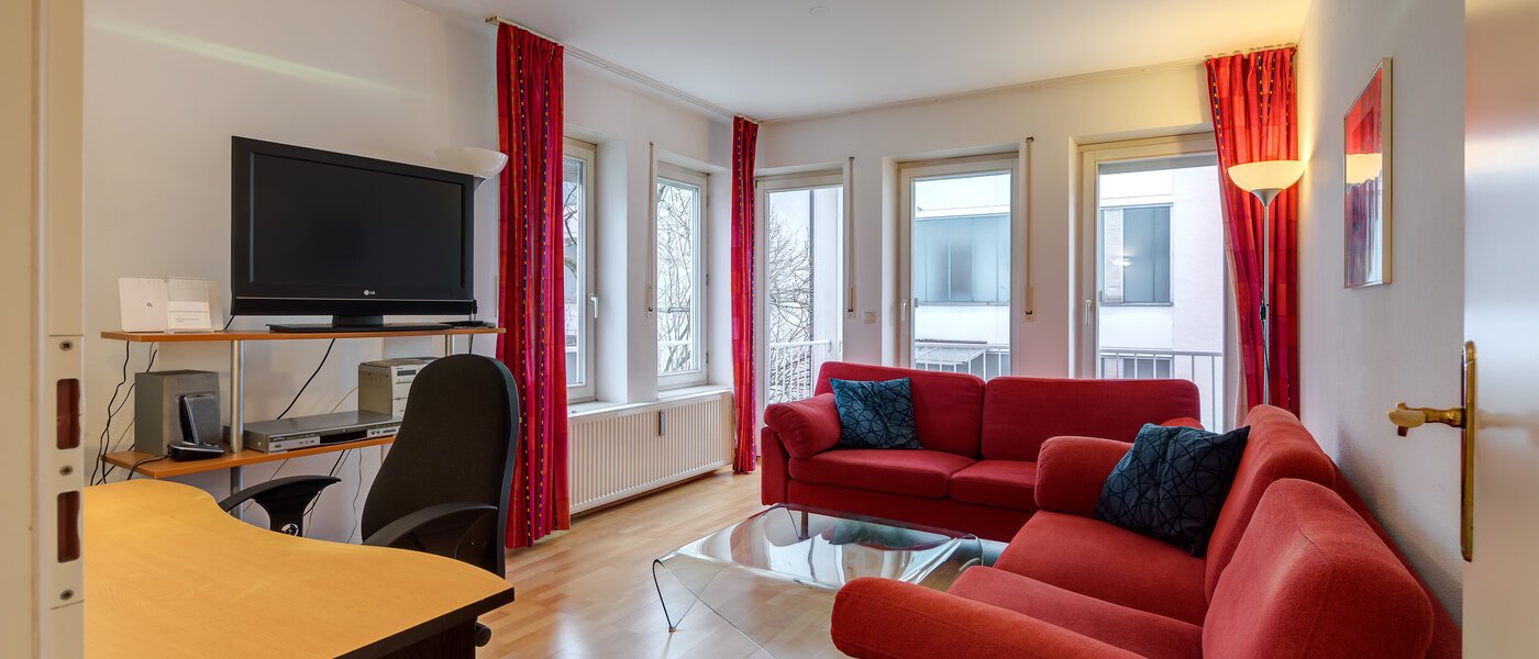 appartamento München Berg am Laim 01 soggiorno 1827