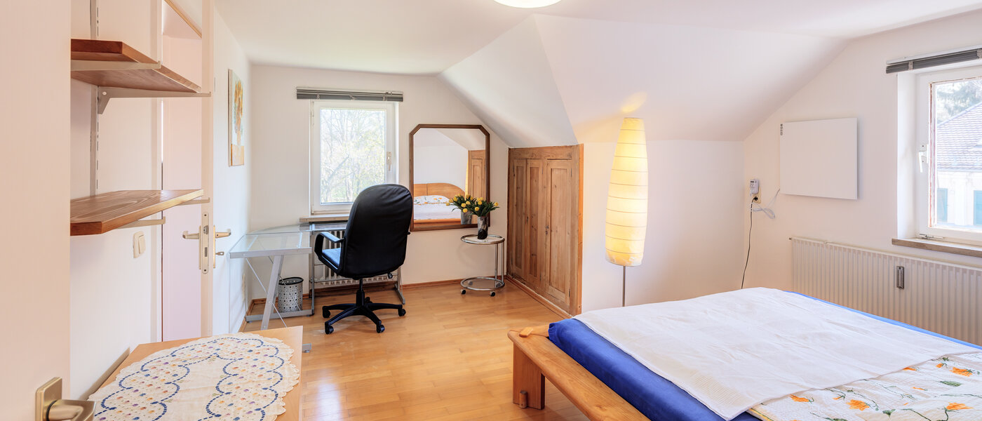 appartamento München Pasing 04 camera da letto 1876