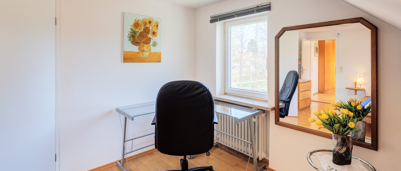 appartamento München Pasing 05 camera da letto 1876