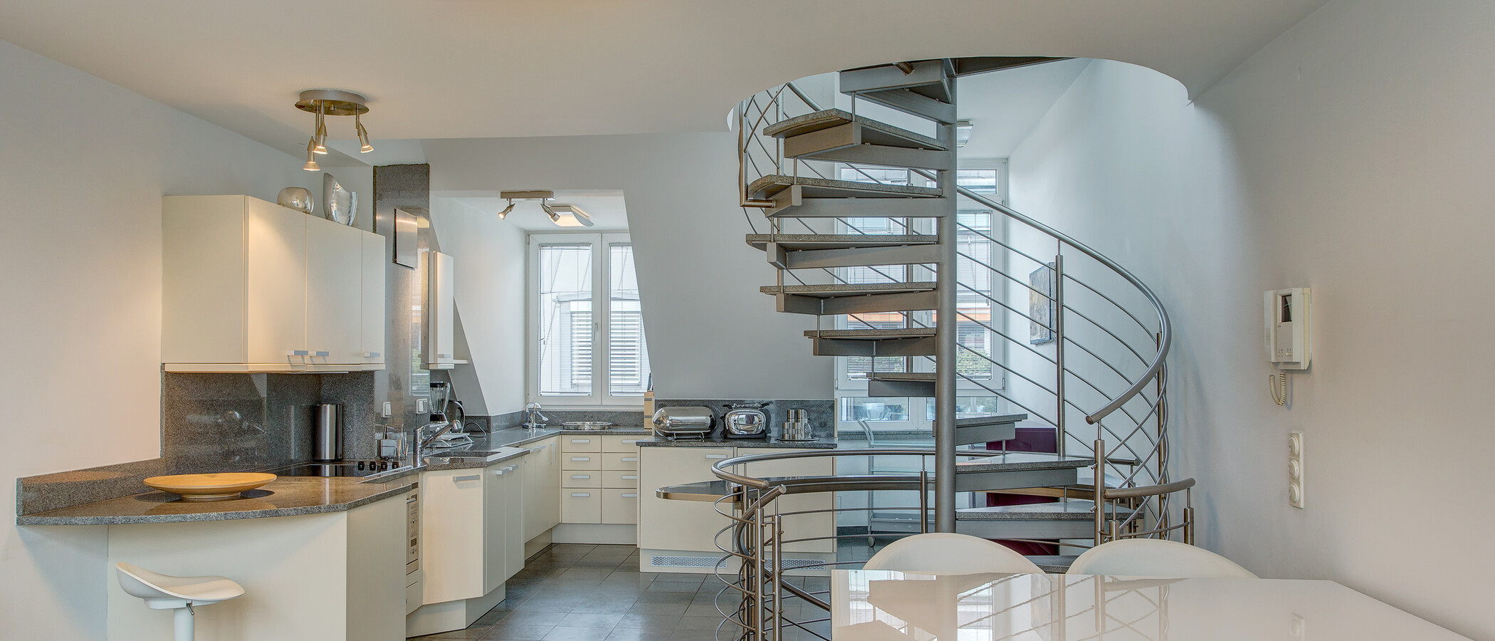 maisonette München Schwabing (rechts der Leopoldstraße) 05 soggiorno 2018