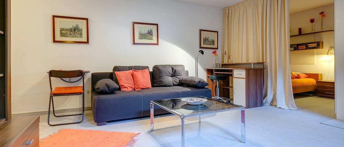 appartamento seminterrato Pullach im Isartal 01 soggiorno 2191