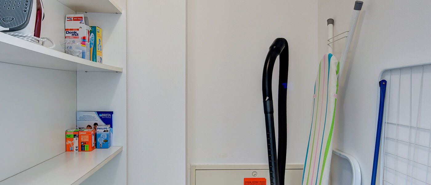 appartamento München Maxvorstadt - Museumsviertel 01 ripostiglio 2248