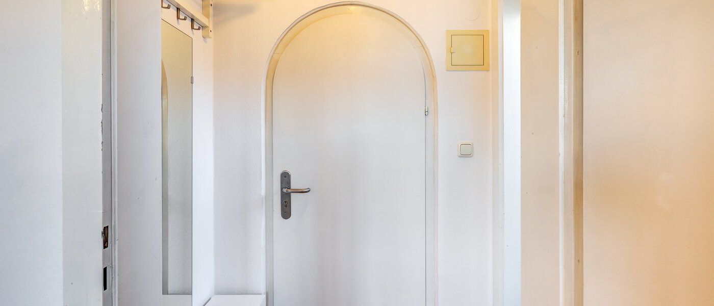 abitazione München Sendling-Westpark 01 ingresso/corridioio 2380