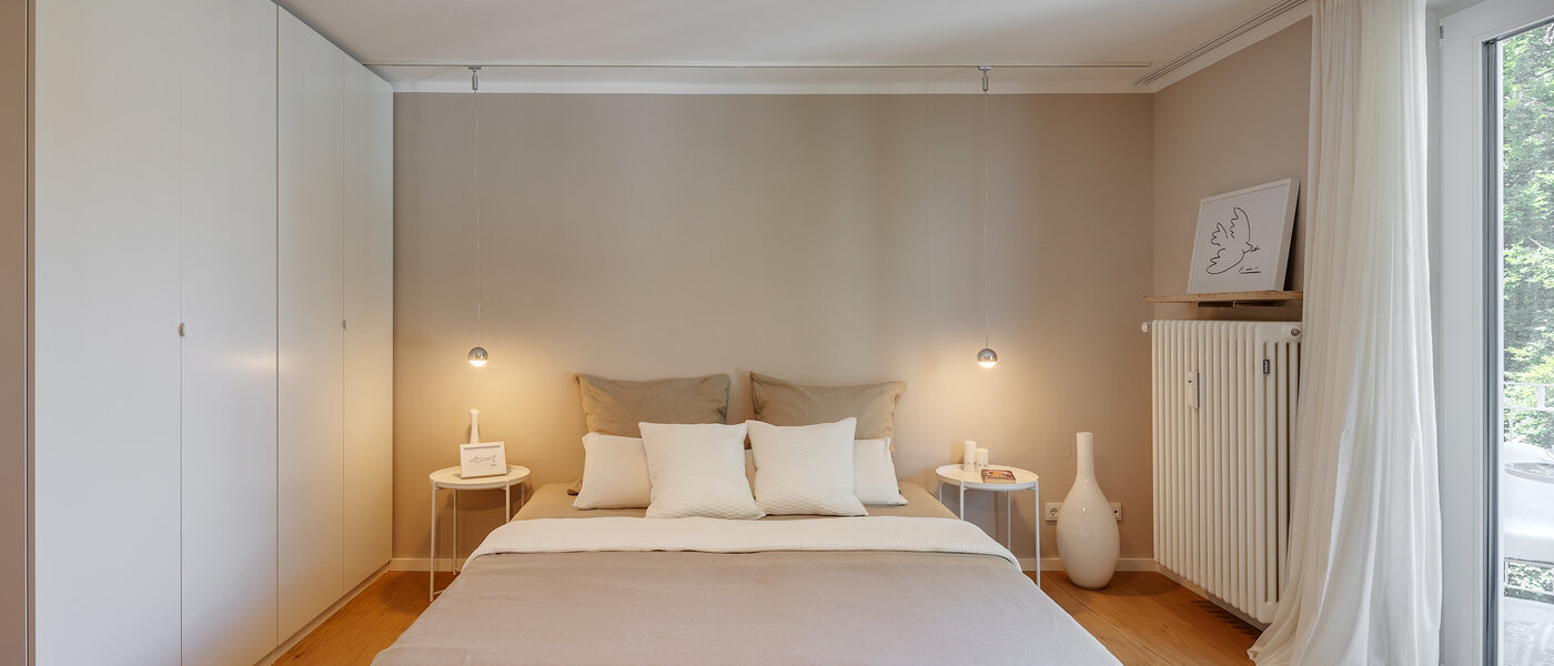 appartamento München Schwabing (links der Leopoldstraße) 03 camera da letto 2407