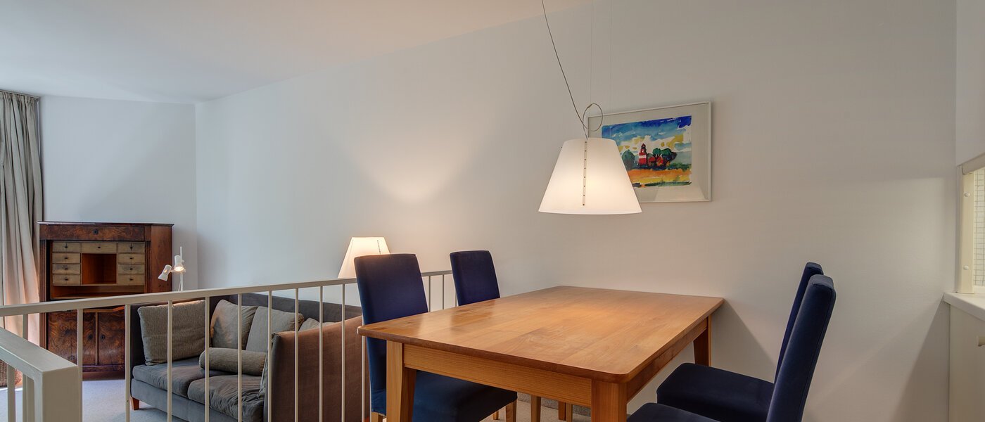 appartamento München Milbertshofen 01 zona pranzo 2558