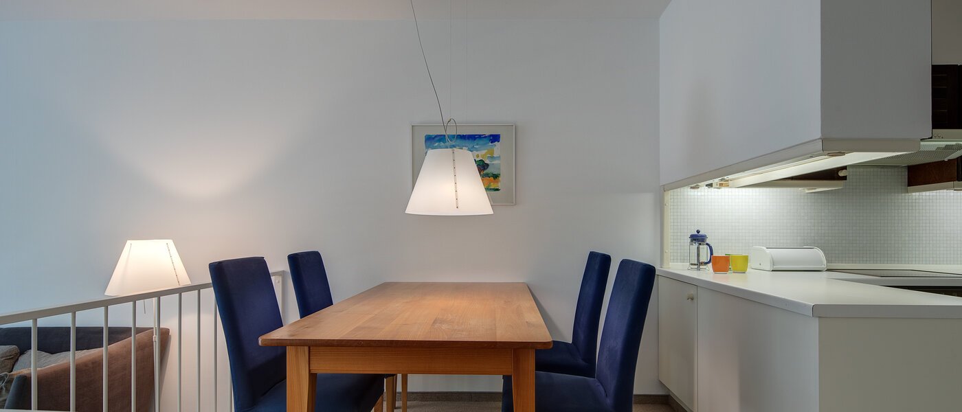 appartamento München Milbertshofen 02 zona pranzo 2558