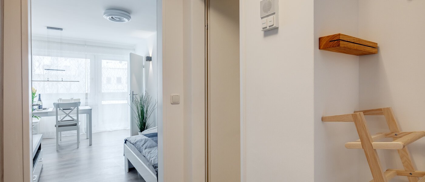 abitazione München Milbertshofen 01 ingresso/corridioio 2619