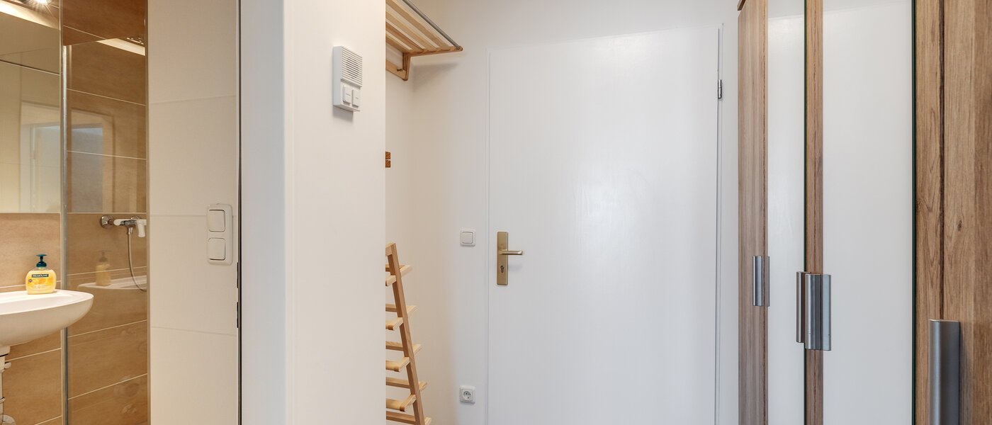 abitazione München Milbertshofen 02 ingresso/corridioio 2619