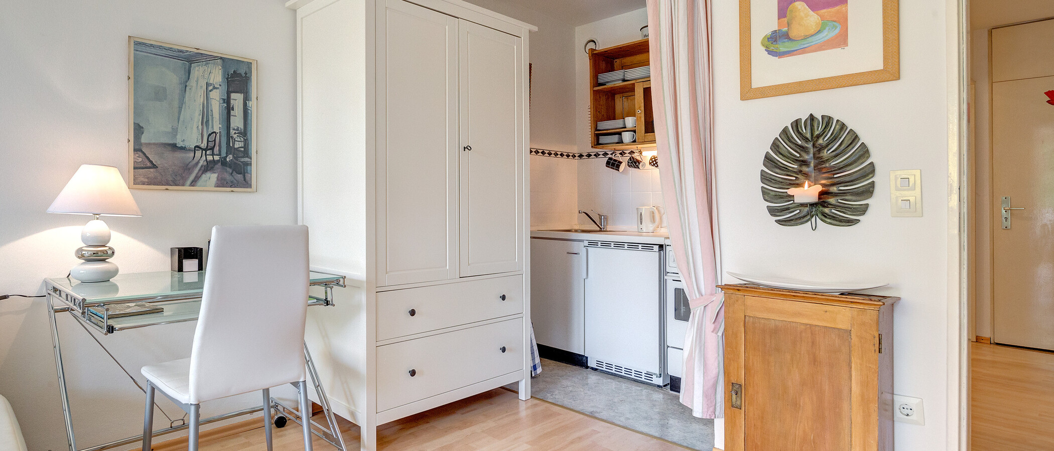 abitazione München Schwabing (links der Leopoldstraße) 03 cucina 2684