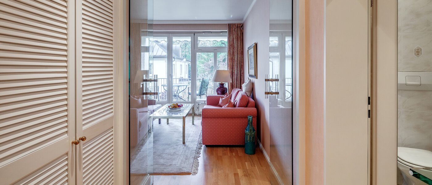 appartamento München Schwabing (rechts der Leopoldstraße) 02 ingresso/corridioio 2699