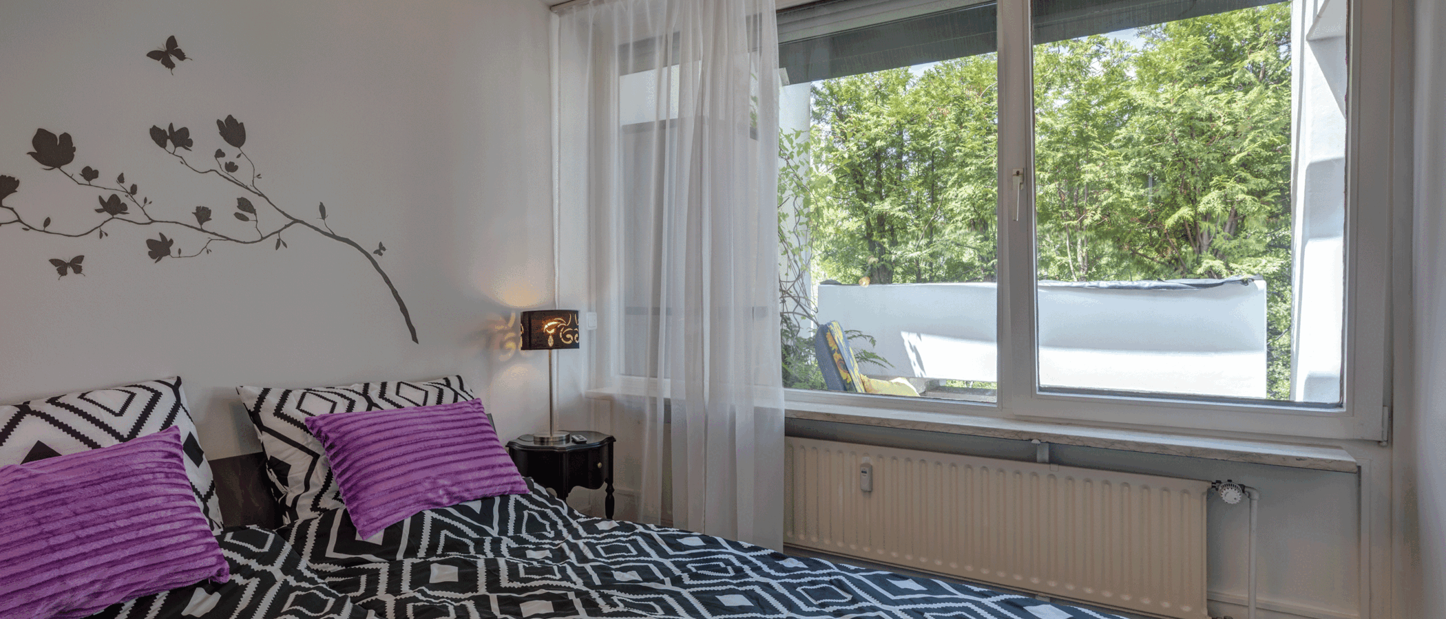 attico con terrazzo München Neuhausen 01 camera da letto 2774