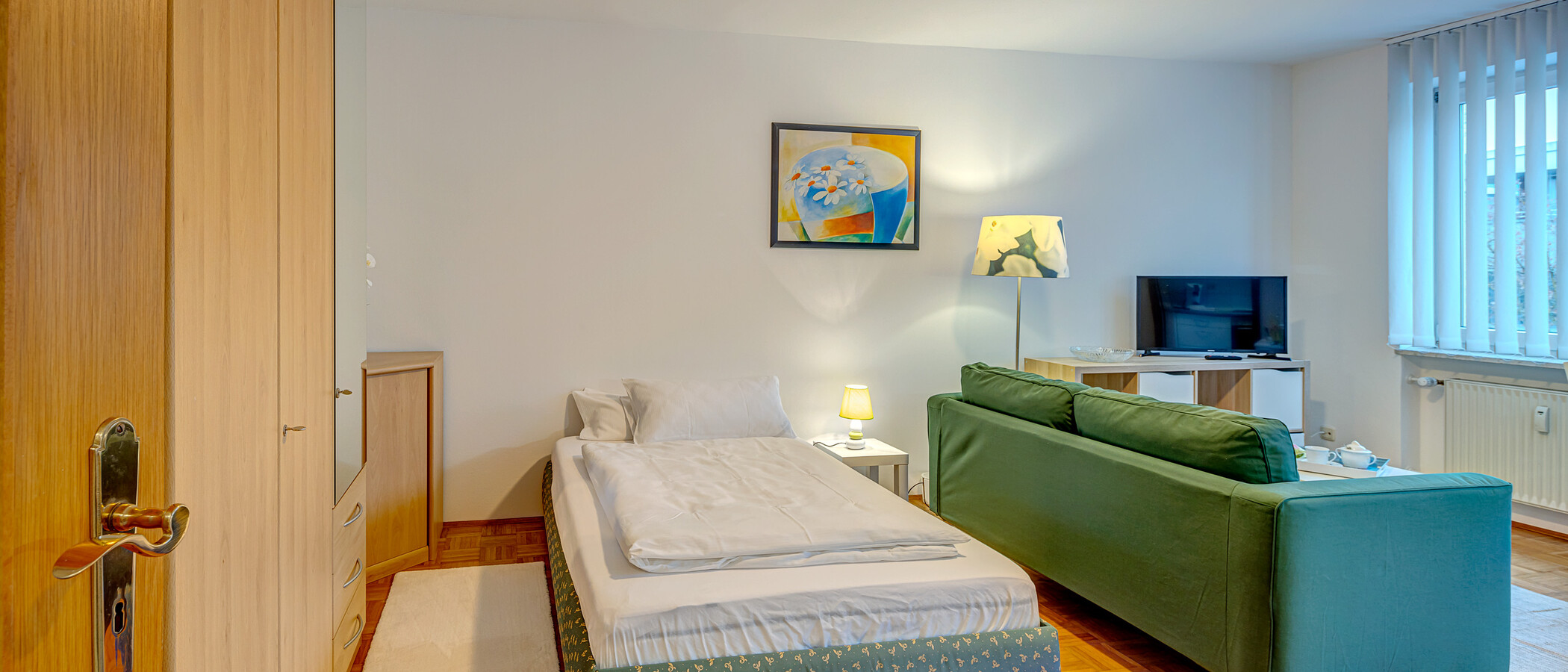 appartamento München Obergiesing 01 zona notte 2823
