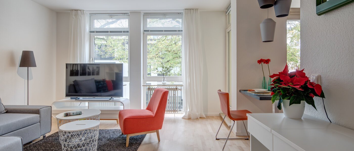 appartamento München Herzogpark 02 soggiorno 297