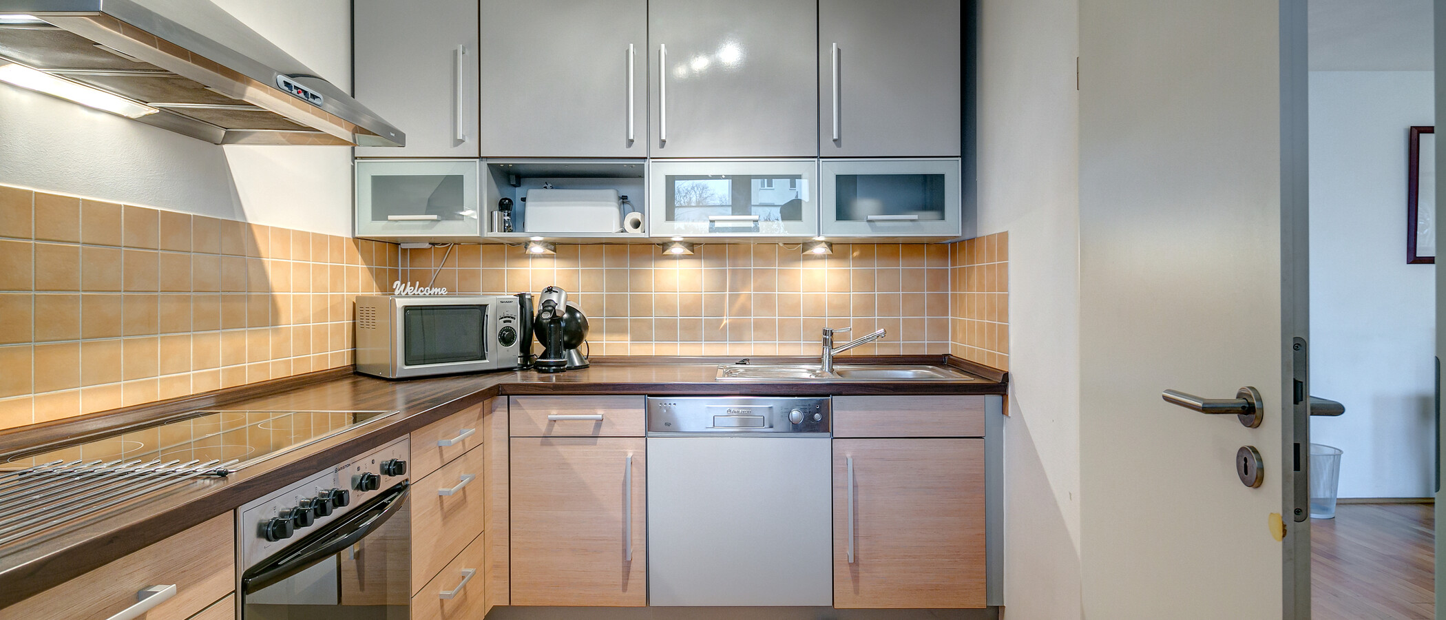 appartamento München Schwabing-Nord (zw. Belgrad- & Leopoldstraße) 01 cucina 3015