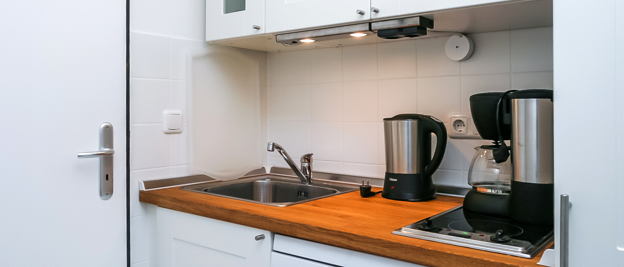 appartamento München Isarvorstadt 01 cucina 3042