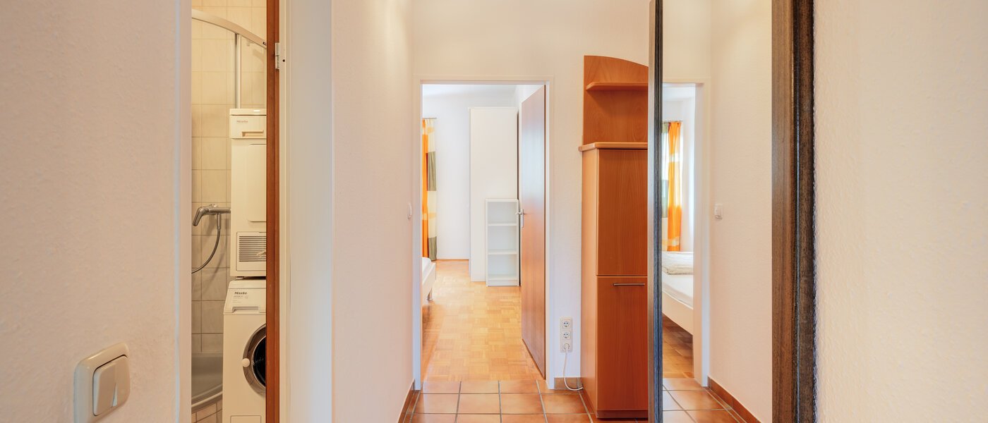 appartamento München Harlaching 04 ingresso/corridioio 3096