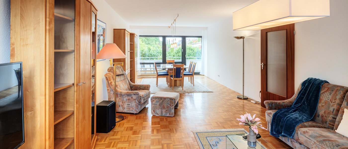 appartamento München Harlaching 02 soggiorno 3096