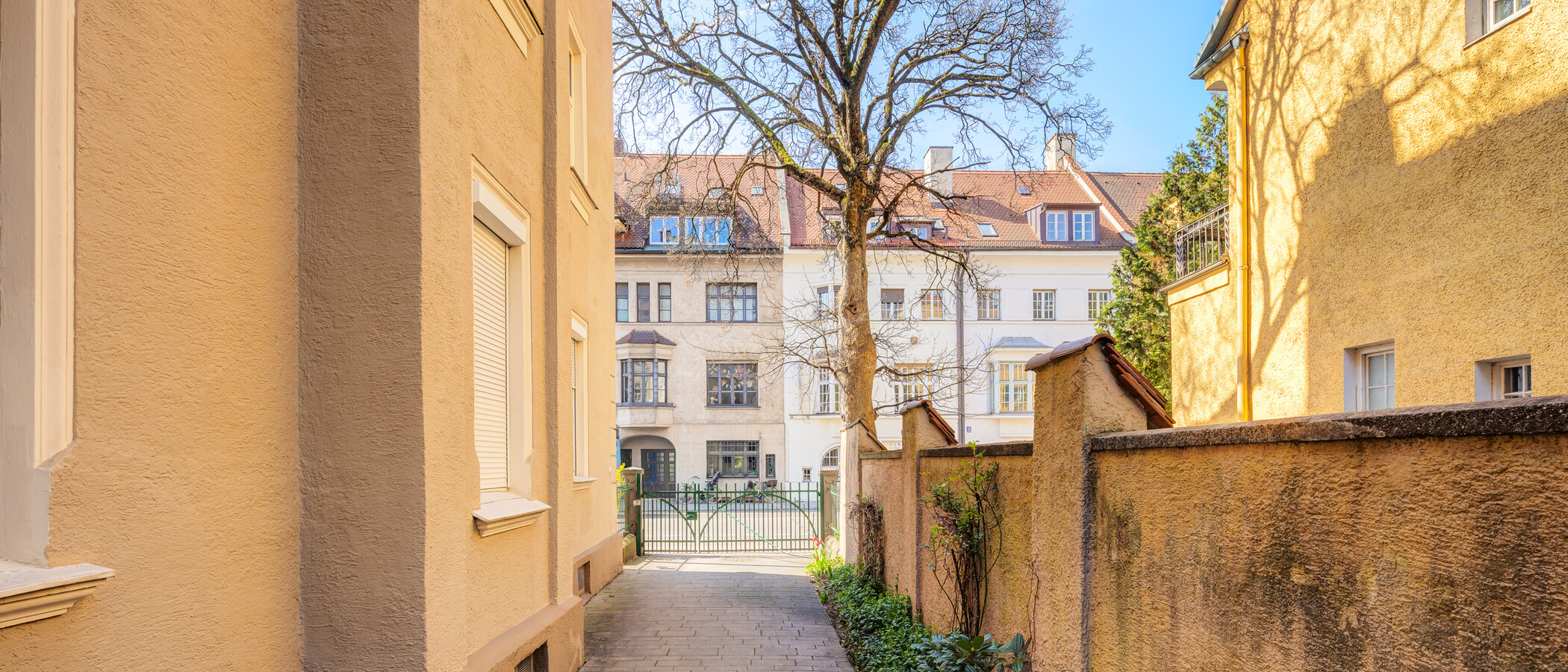 appartamento München Schwabing (rechts der Leopoldstraße) 02 cortile interno  319