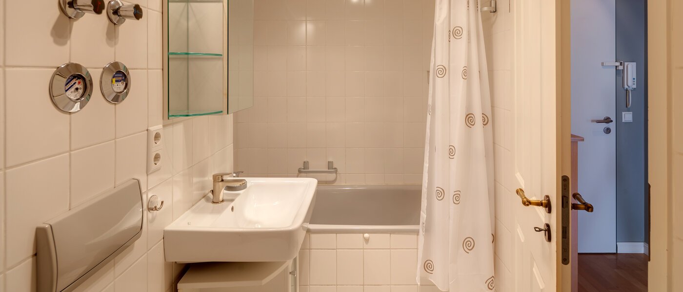 appartamento München Neuhausen 02 bagno 3288