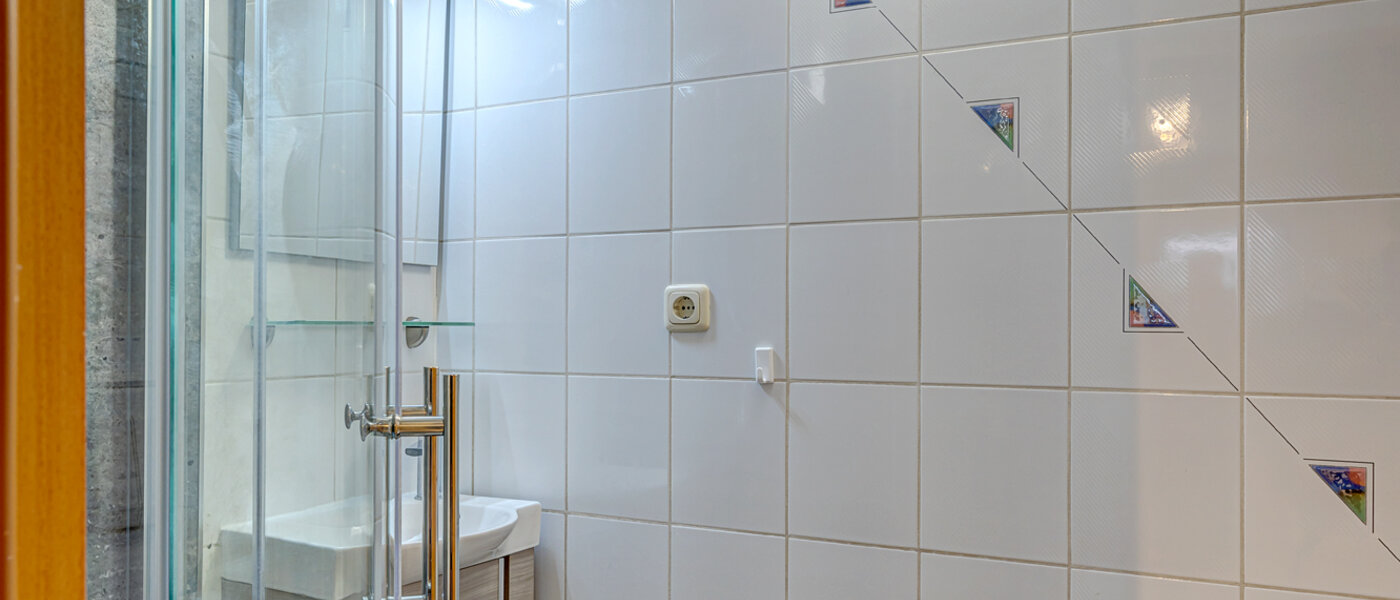 appartamento Unterföhring 02 bagno 3405