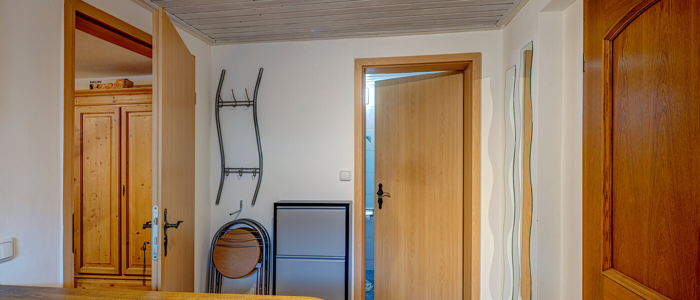 appartamento Unterföhring 02 ingresso/corridioio 3405