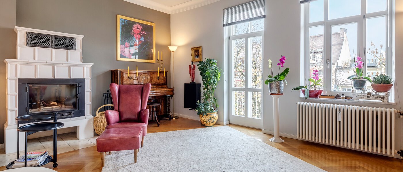 appartamento München Neuhausen 02 soggiorno 3428