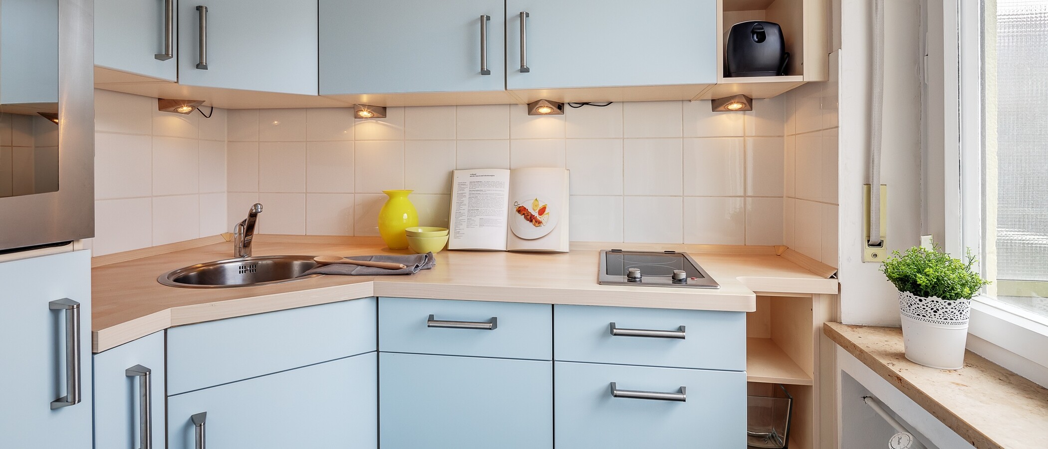 appartamento München Neuhausen 01 cucina 3464