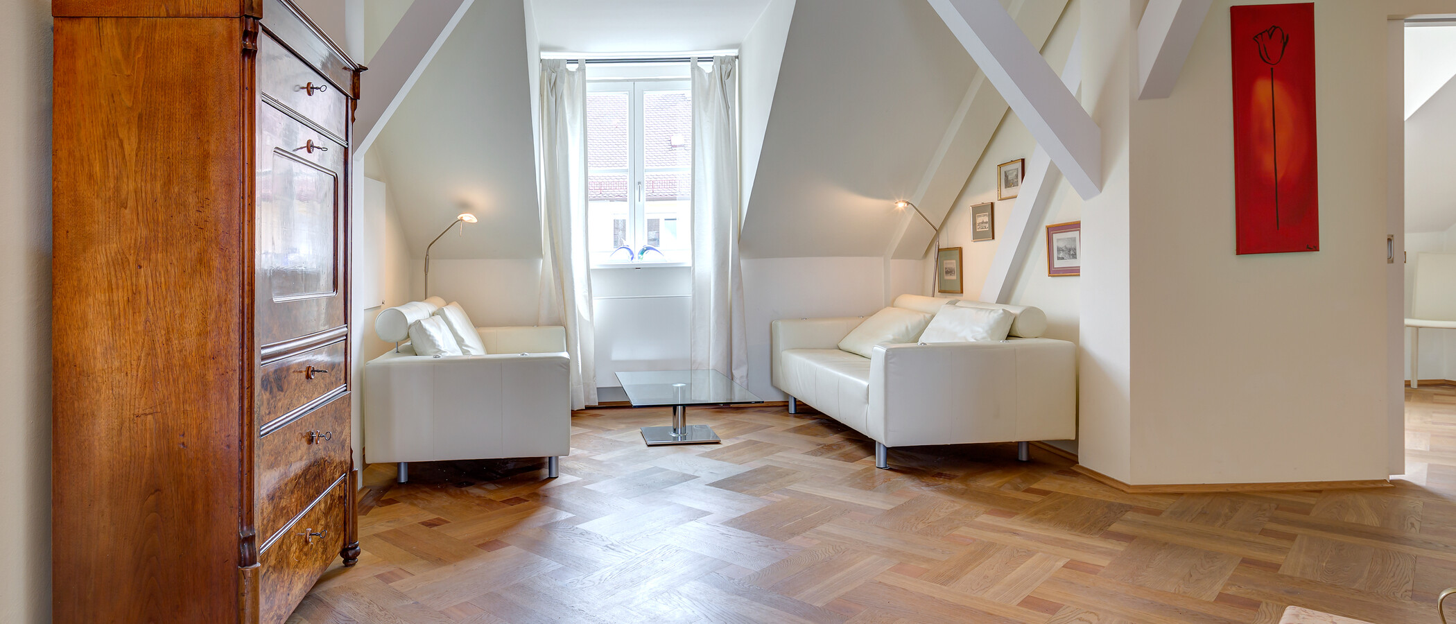 appartamento con galleria München Schwabing (links der Leopoldstraße) 05 soggiorno 3679