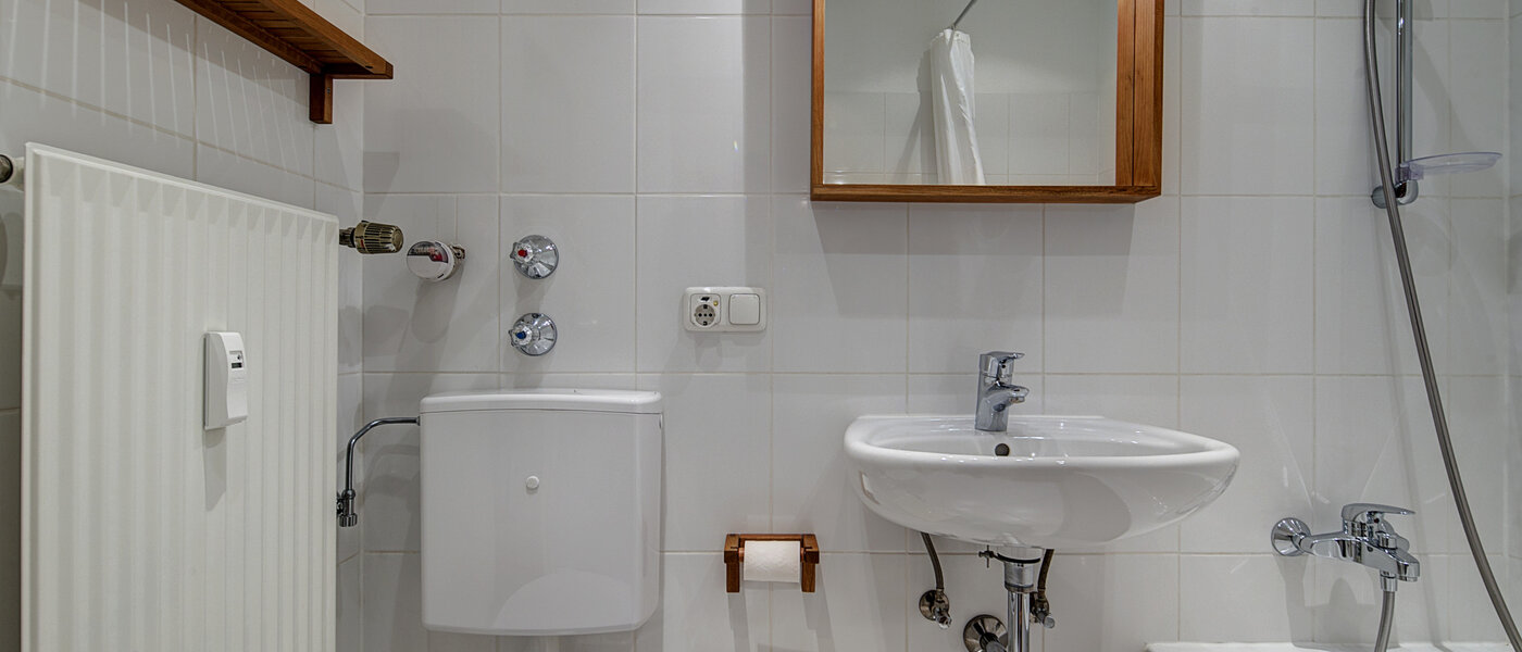 appartamento München Schwabing (links der Leopoldstraße) 02 bagno 3713