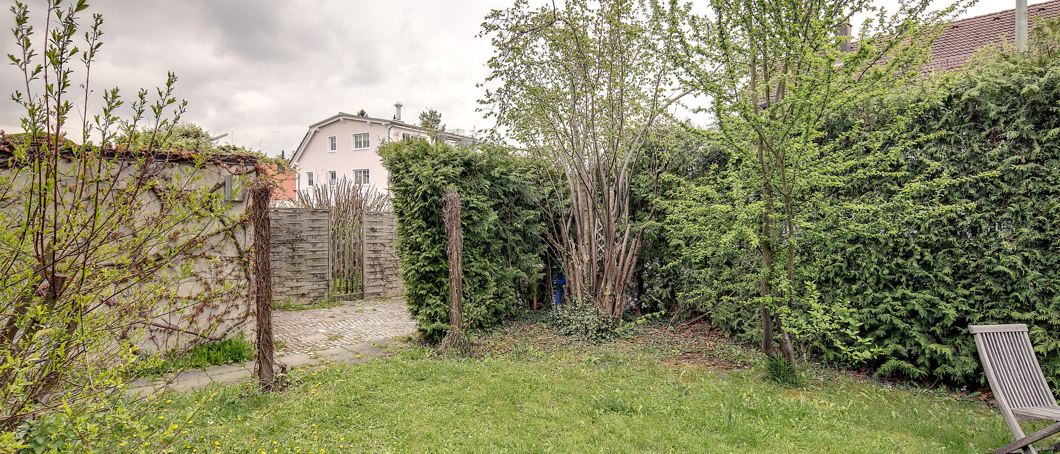casa München Kleinhadern 04 giardino 3822