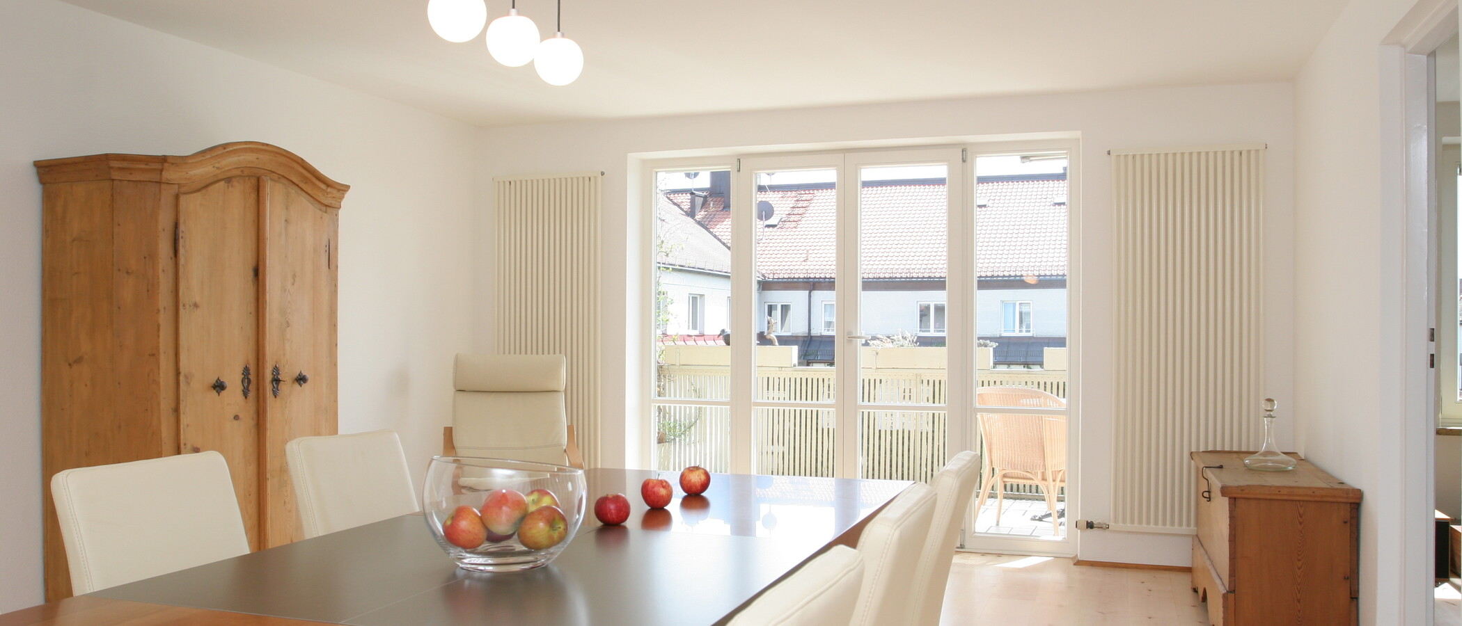 attico con terrazzo München Lehel 02 sala da pranzo 3850