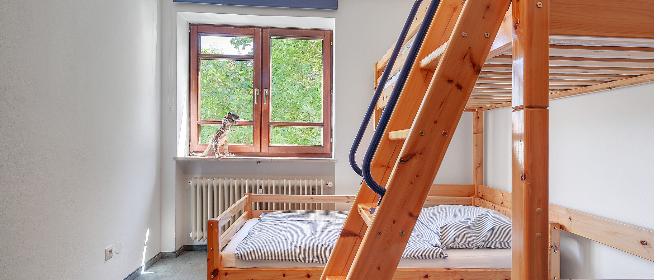 maisonette München Glockenbachviertel 02 camera per gli ospiti 3866