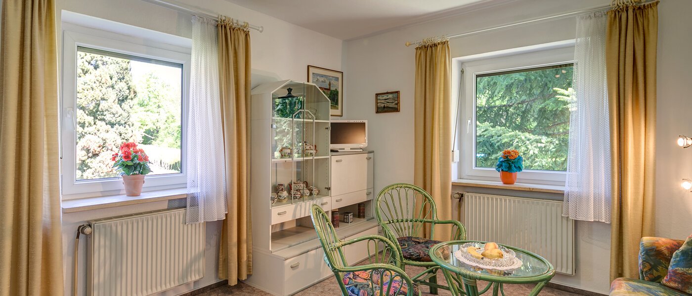 appartamento München Moosach 02 soggiorno 402