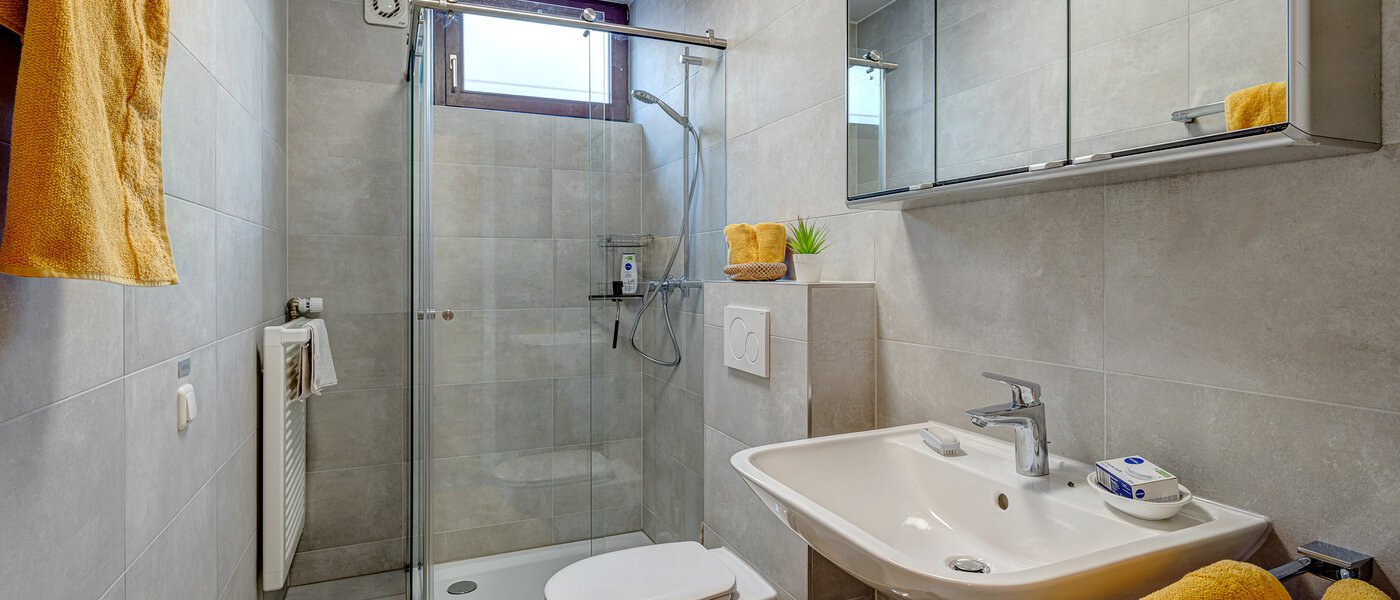 appartamento München Berg am Laim 01 bagno 4038