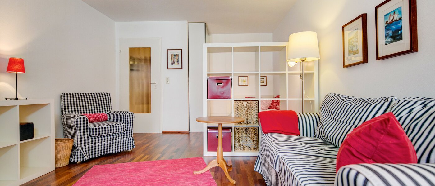 appartamento München Neuhausen 01 soggiorno 4307