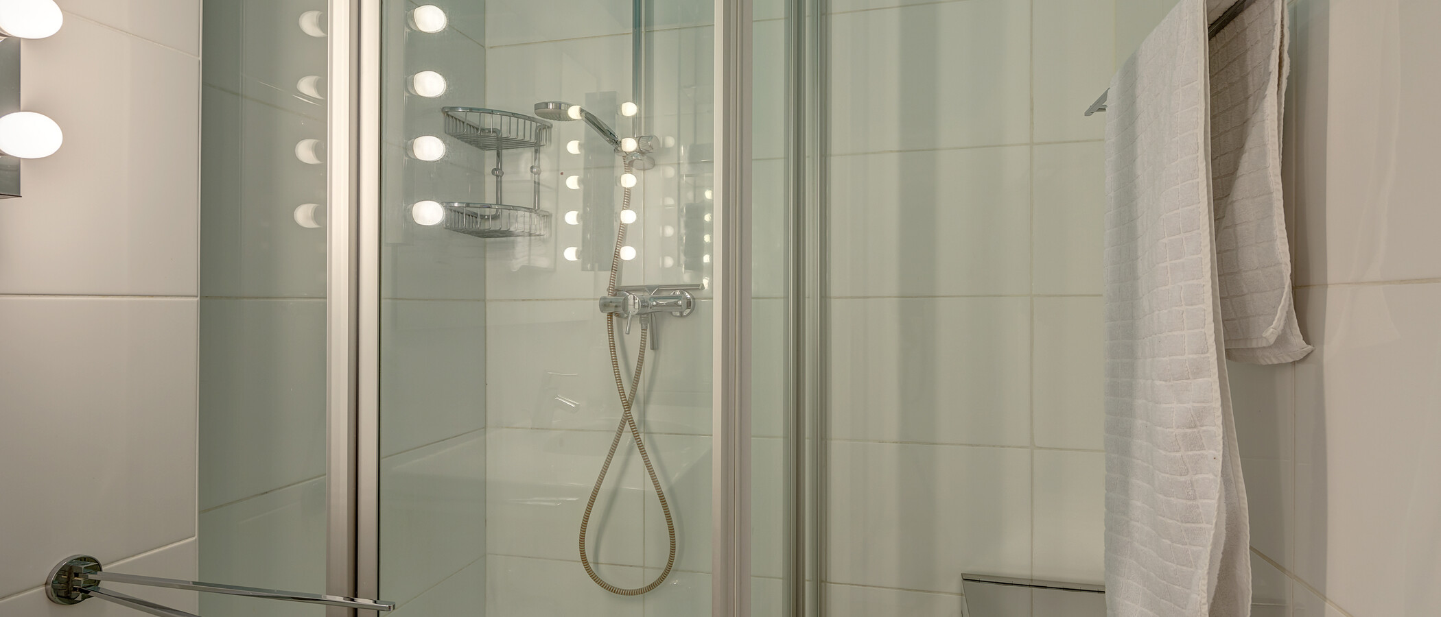 appartamento München Maxvorstadt - Rund um den Josephsplatz 02 bagno 4385