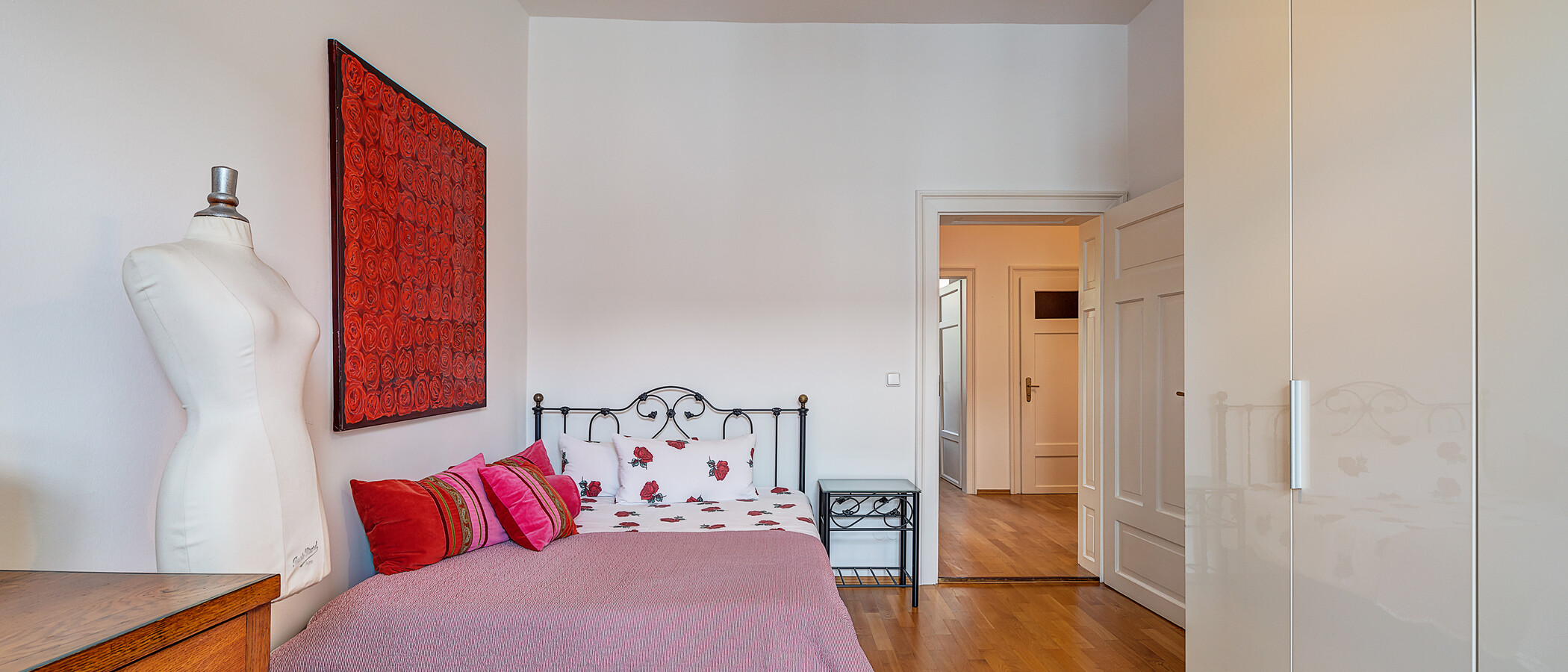 appartamento München Maxvorstadt - Rund um den Josephsplatz 01 camera da letto 4385