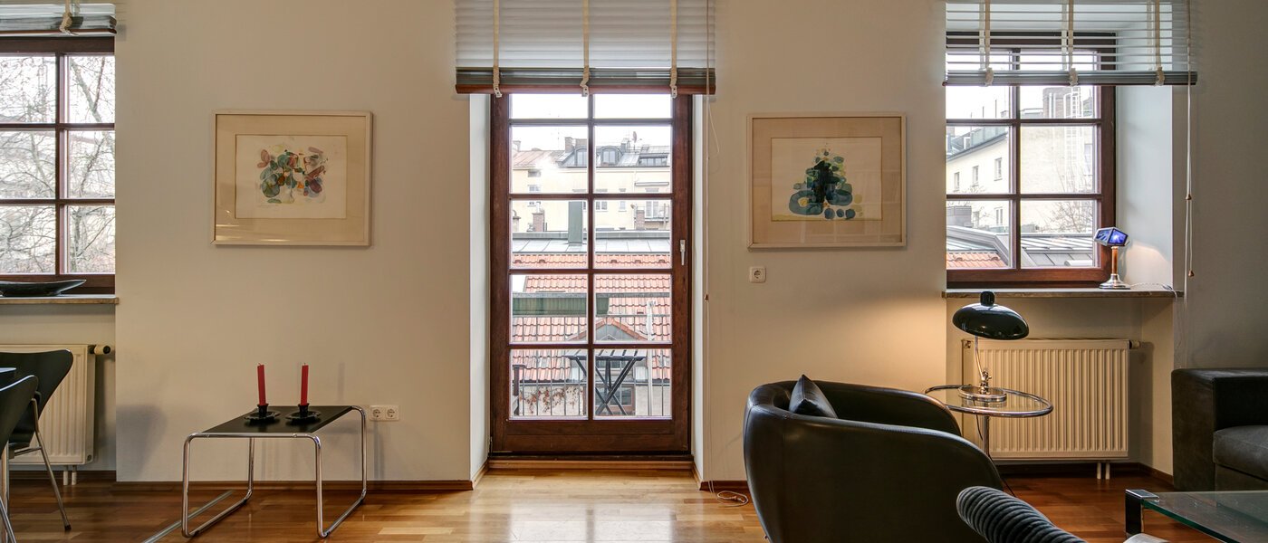 appartamento München Lehel 05 soggiorno 4400