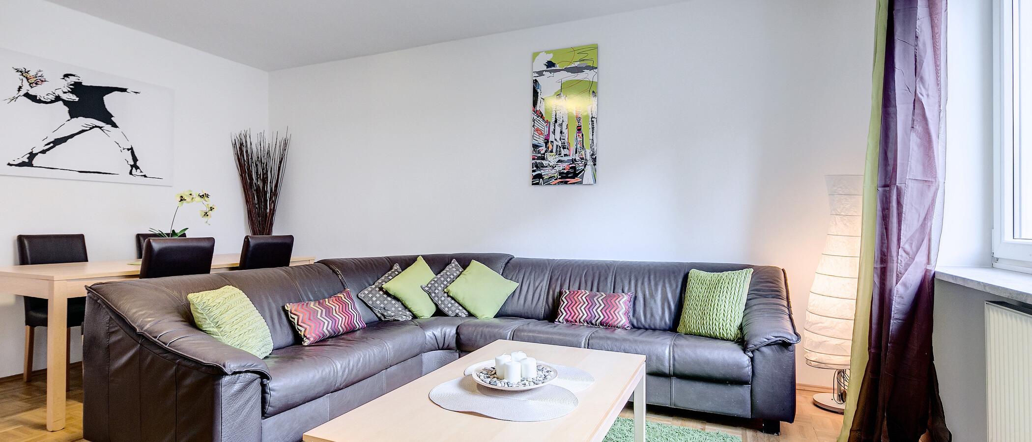 appartamento München Schwabing-Georgenschwaige 01 soggiorno 4416