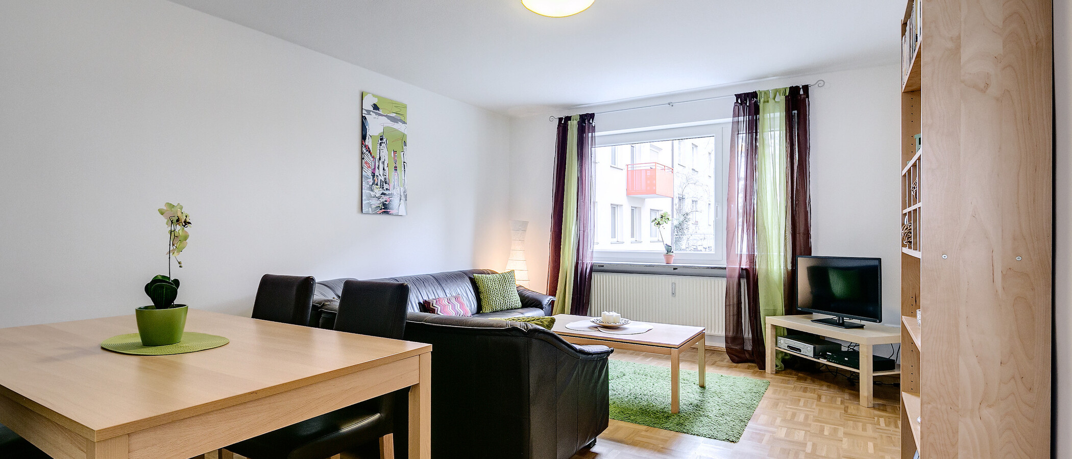 appartamento München Schwabing-Georgenschwaige 04 soggiorno 4416