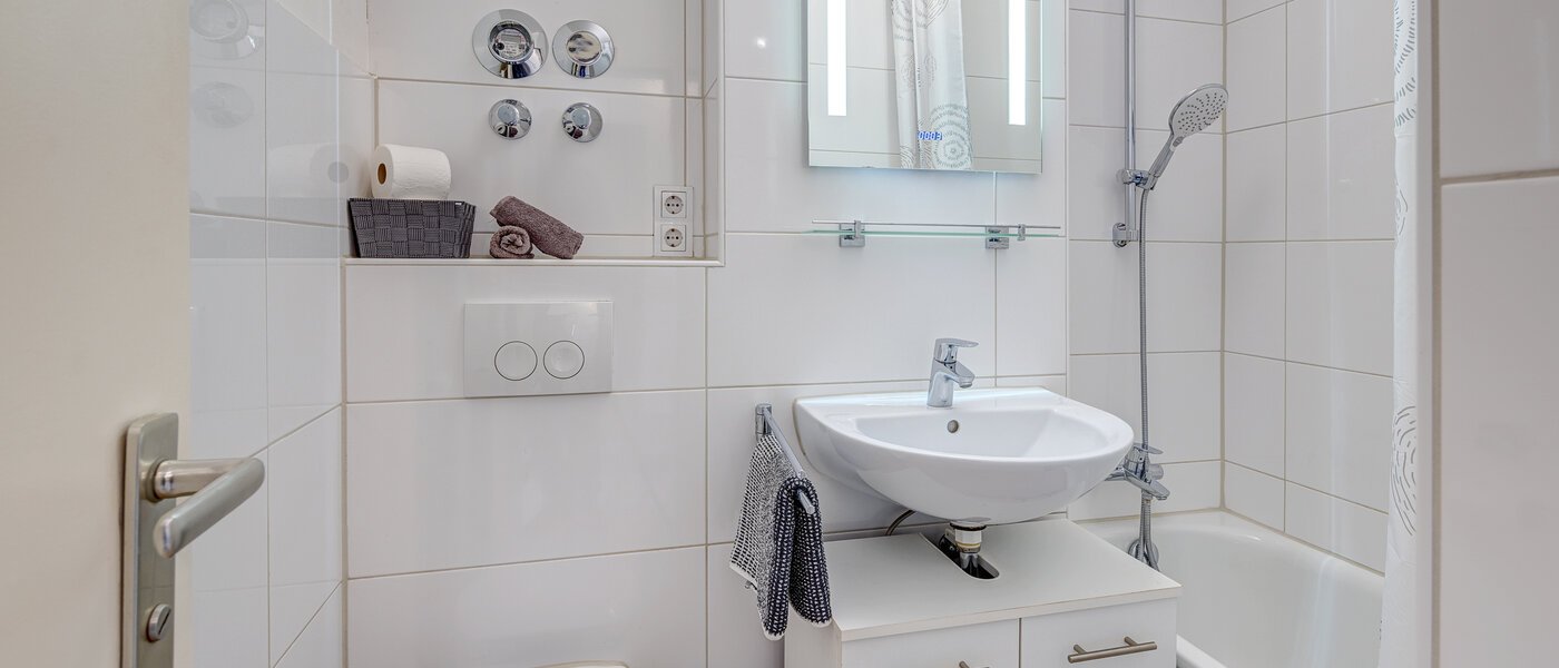 appartamento München Milbertshofen 02 bagno 4628