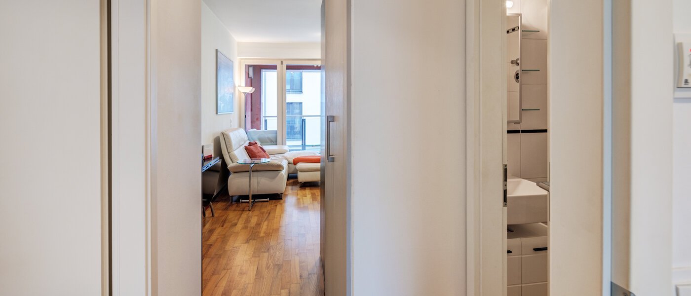 appartamento München Schwabing (rechts der Leopoldstraße) 03 ingresso/corridioio 4720