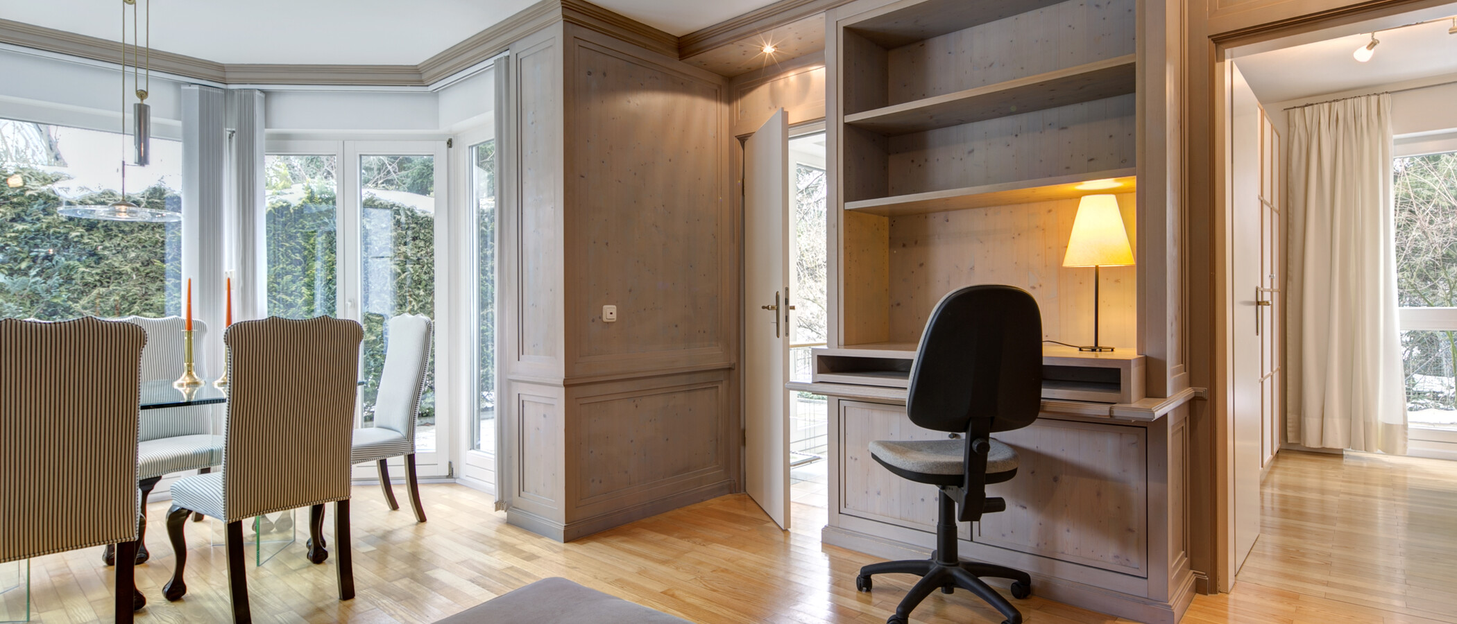 appartamento München Obermenzing 02 soggiorno 4944