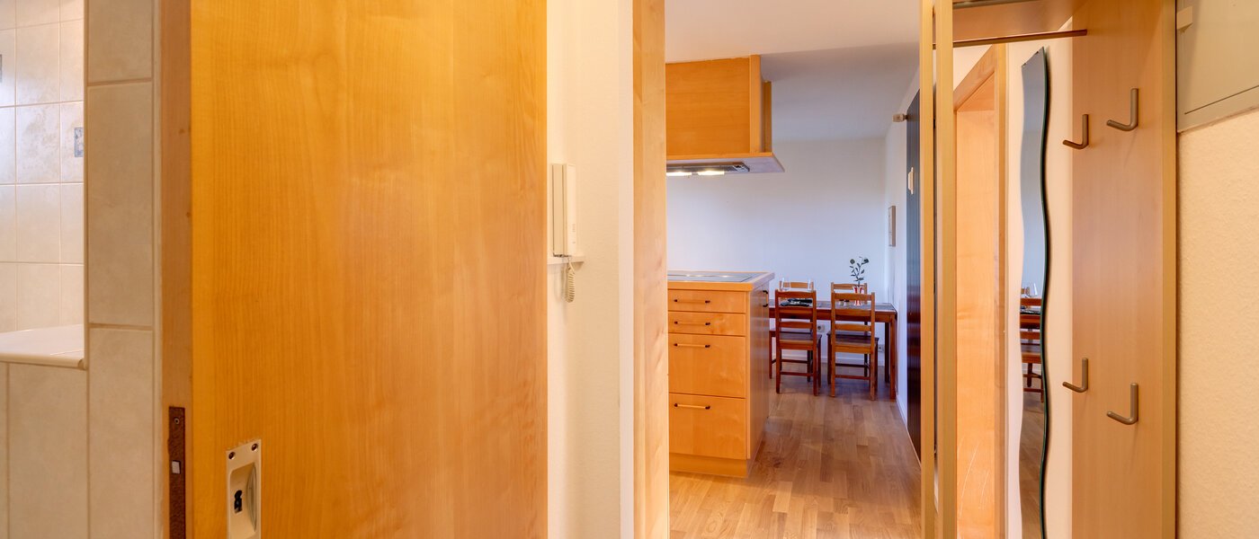 appartamento München Bogenhausen 02 ingresso/corridioio 4956