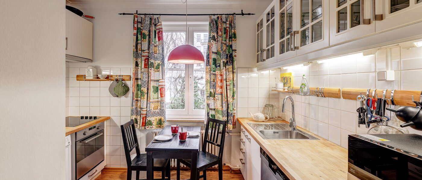 appartamento München Schwabing (rechts der Leopoldstraße) 01 cucina 4984