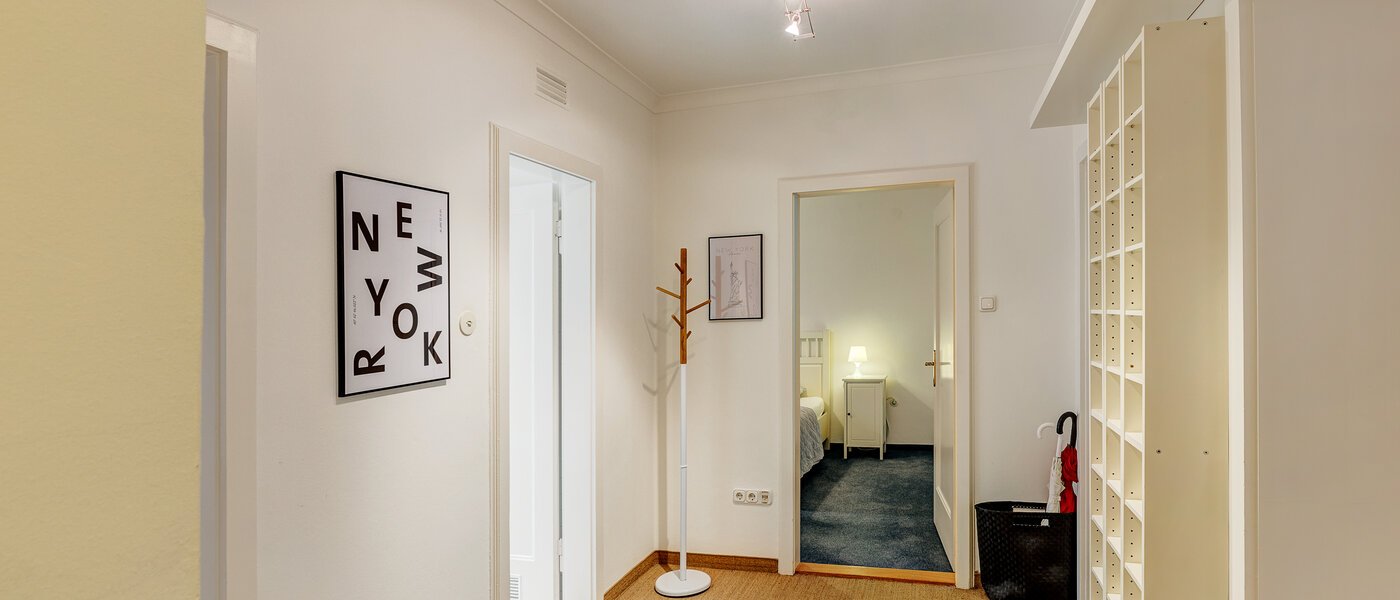 appartamento München Schwabing (rechts der Leopoldstraße) 04 ingresso/corridioio 4984