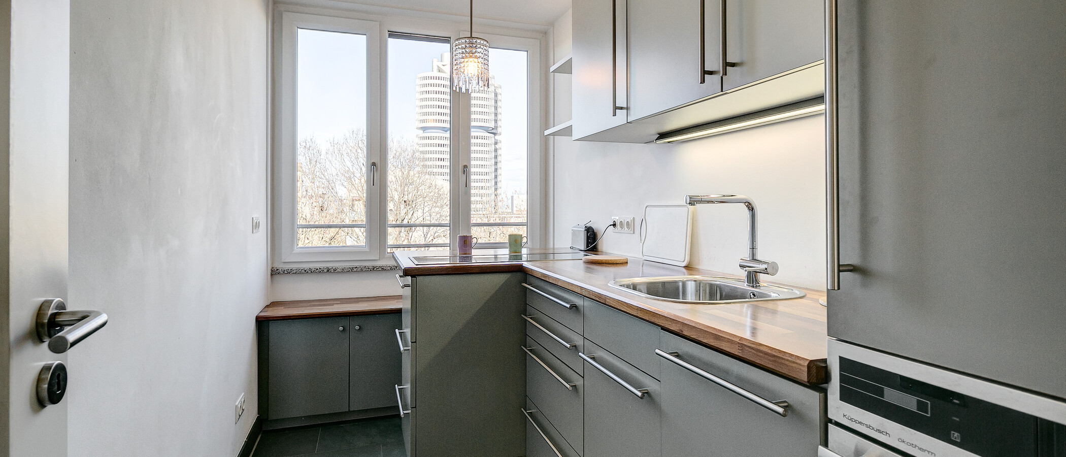 attico con terrazzo München Schwabing-West 01 cucina 5041