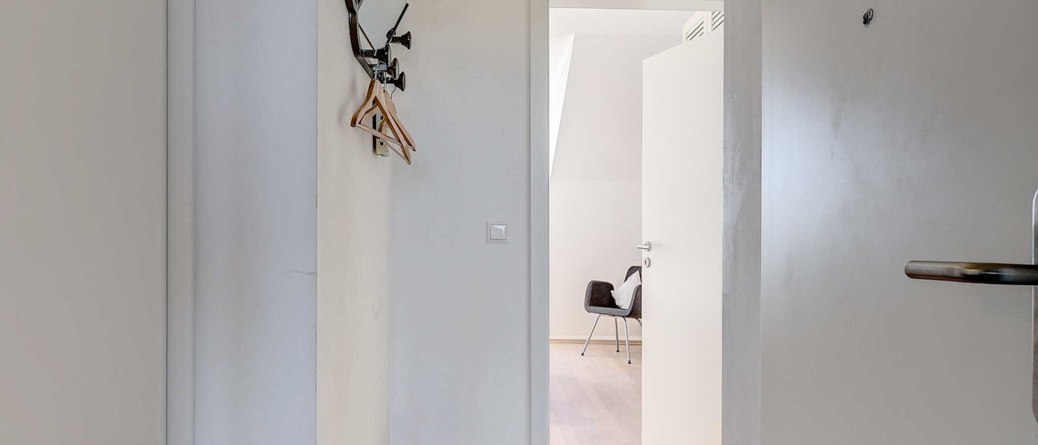 attico con terrazzo München Schwabing-West 02 ingresso/corridioio 5041
