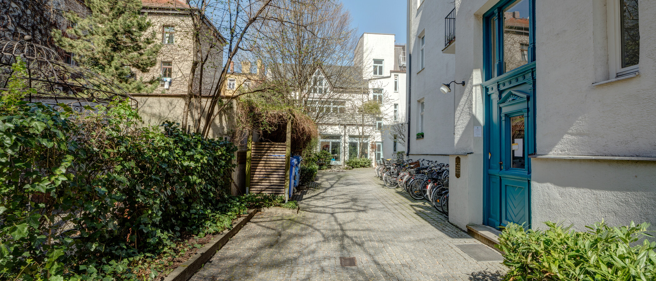 appartamento München Maxvorstadt - Rund um den Josephsplatz 01 cortile interno  5076